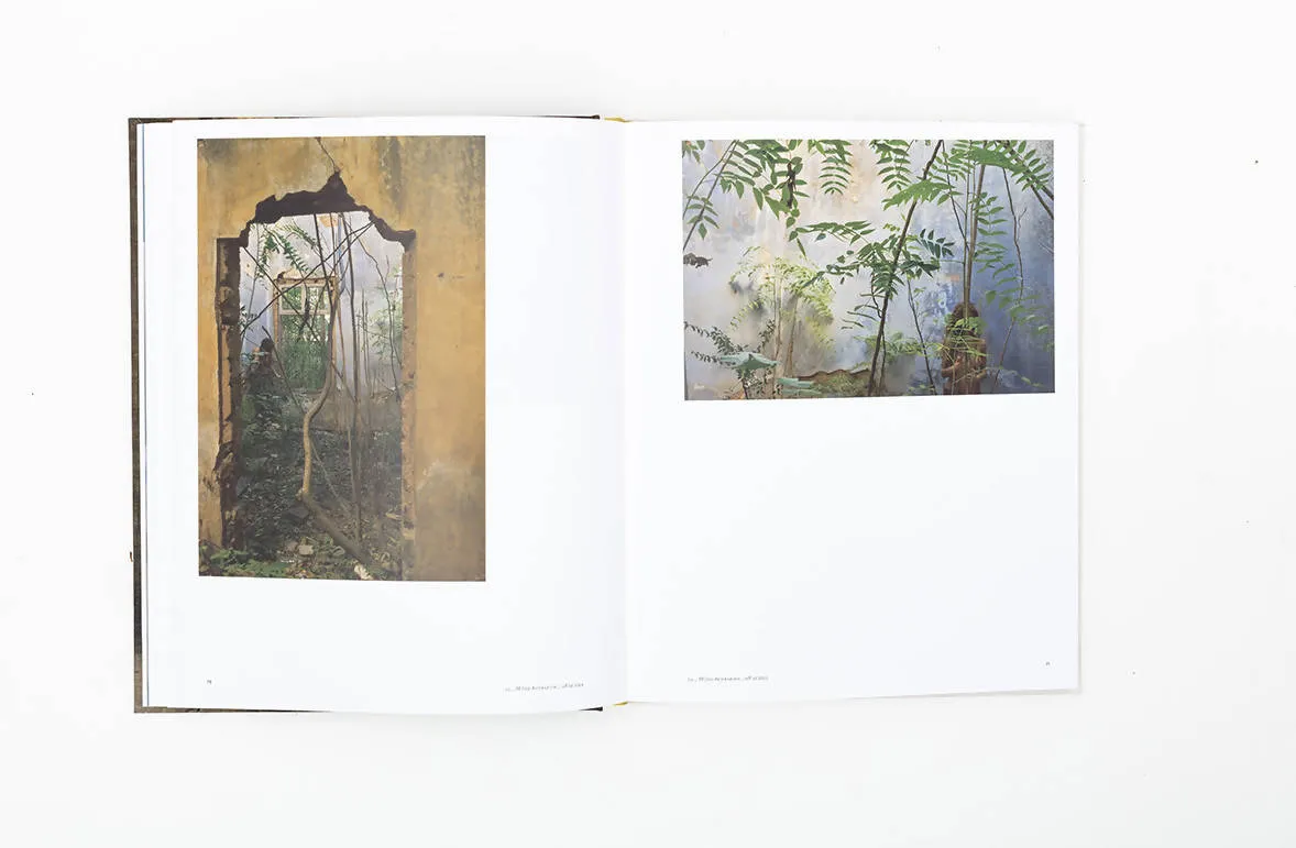 Abandoned Dwellings: A History of Beirut - Gregory Buchakjian