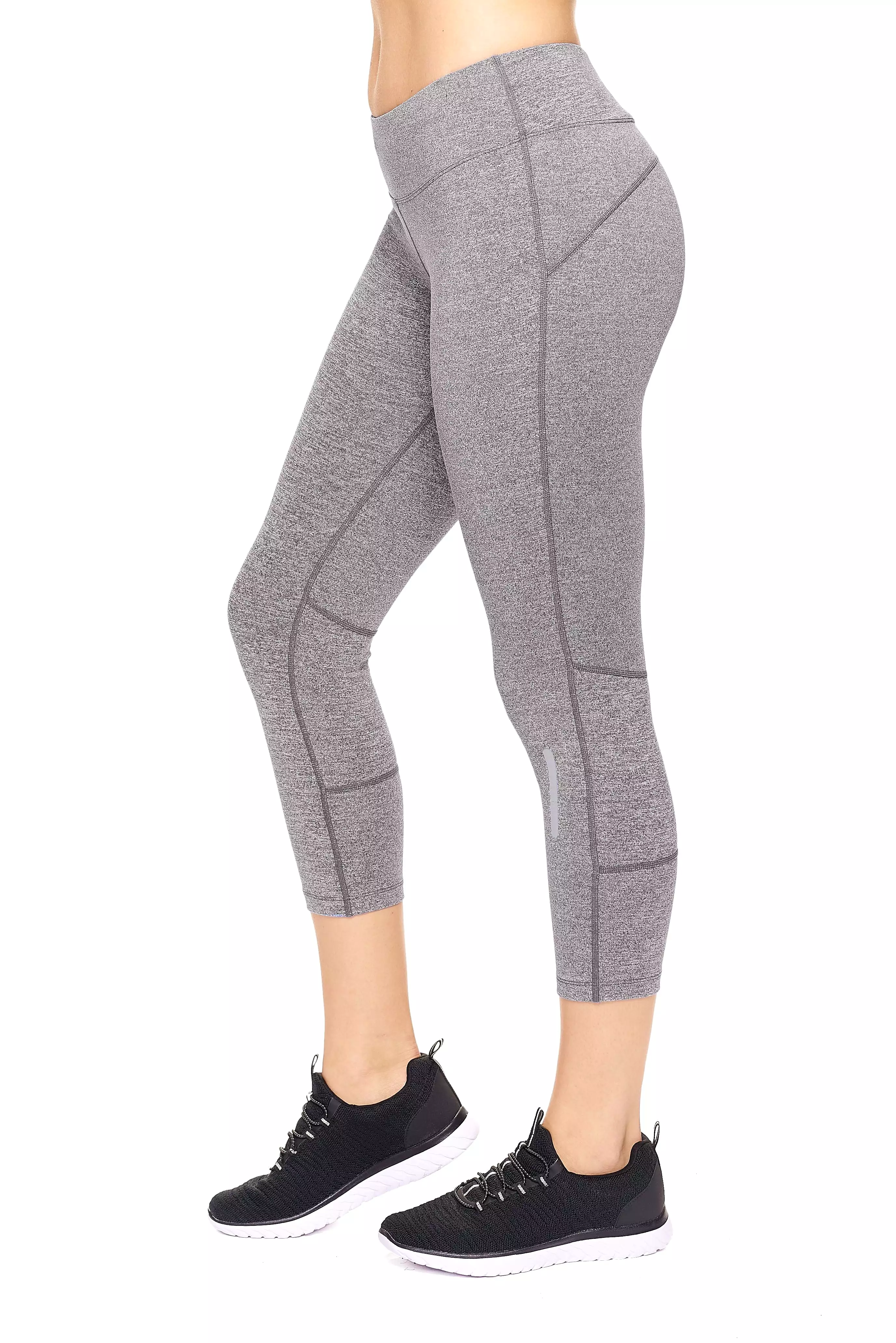 Mid-Rise Zip Pocket Capri Leggings